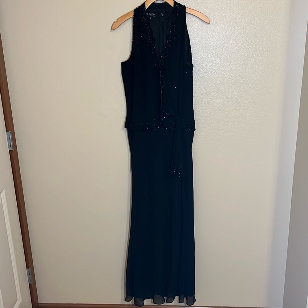 J Kara Black Elegant Formal Special Event Full Length Maxi Beaded Dre…